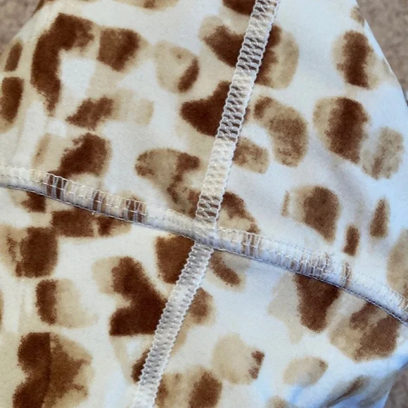 VERSONA Womens Animal Print Leggings - sz Medium - Picture 4 of 10